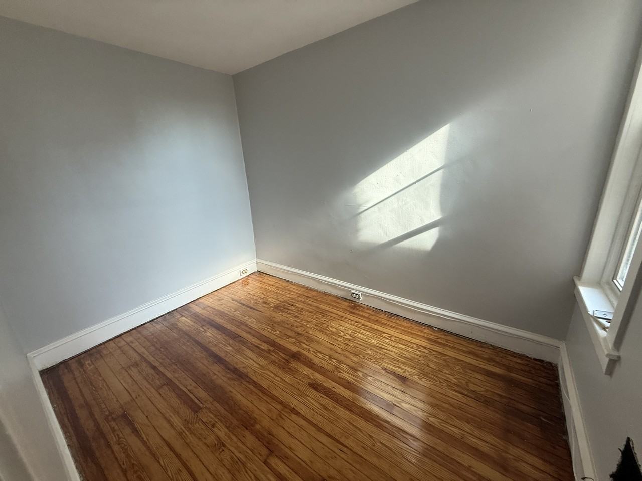 231 Eutaw Ave #1 - Photo 4 of 6