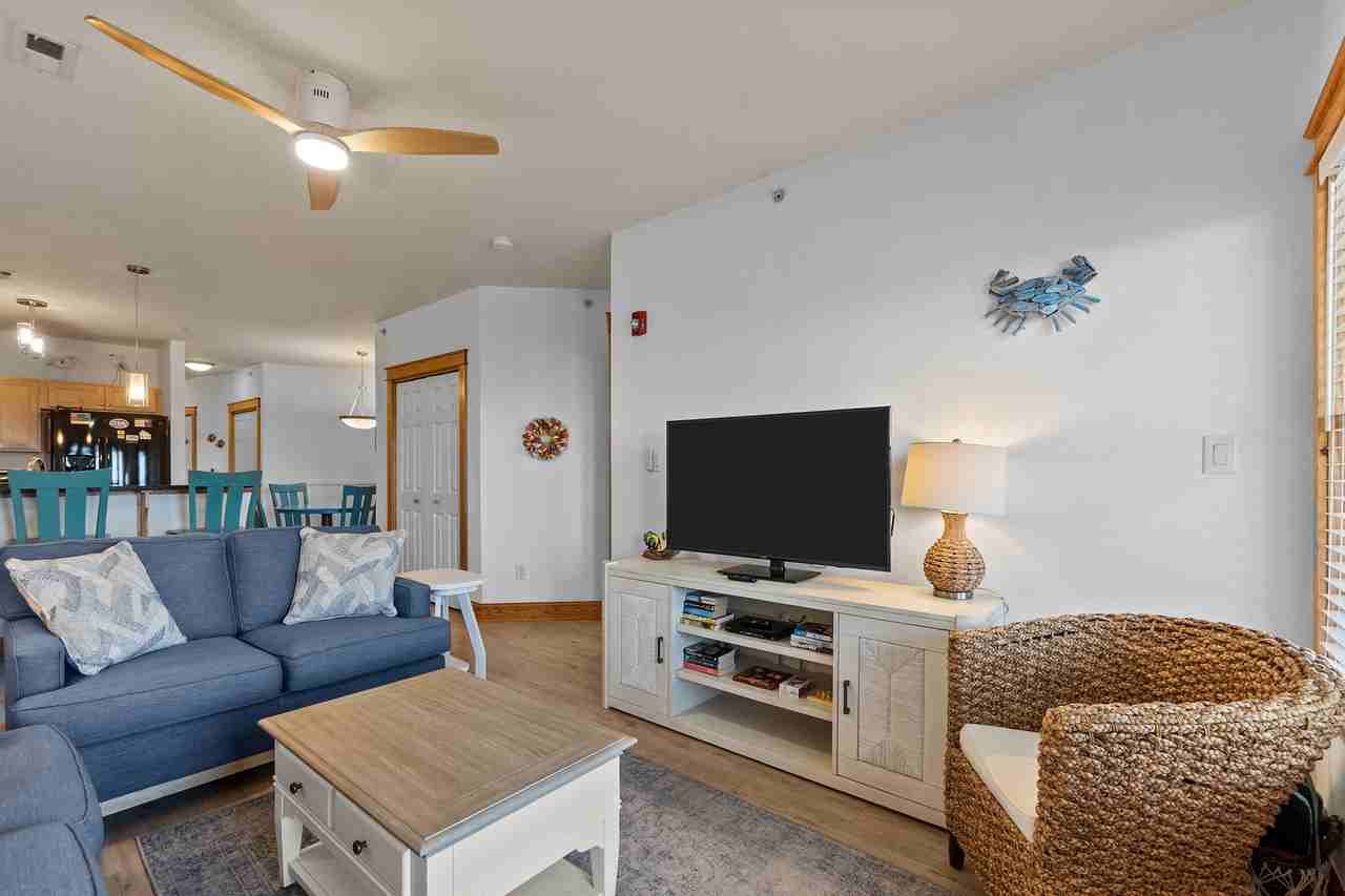 107 West Gray Eagle Street - C202Unit 202 #C202 - Photo 5 of 25