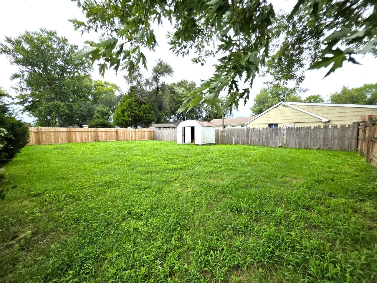 1209 Belmont Ave #1 - Photo 7 of 31