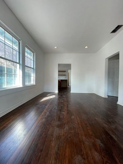 422 S Glasgow Dr #1 - Photo 2 of 8