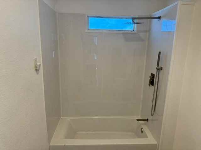 422 S Glasgow Dr #1 - Photo 3 of 8