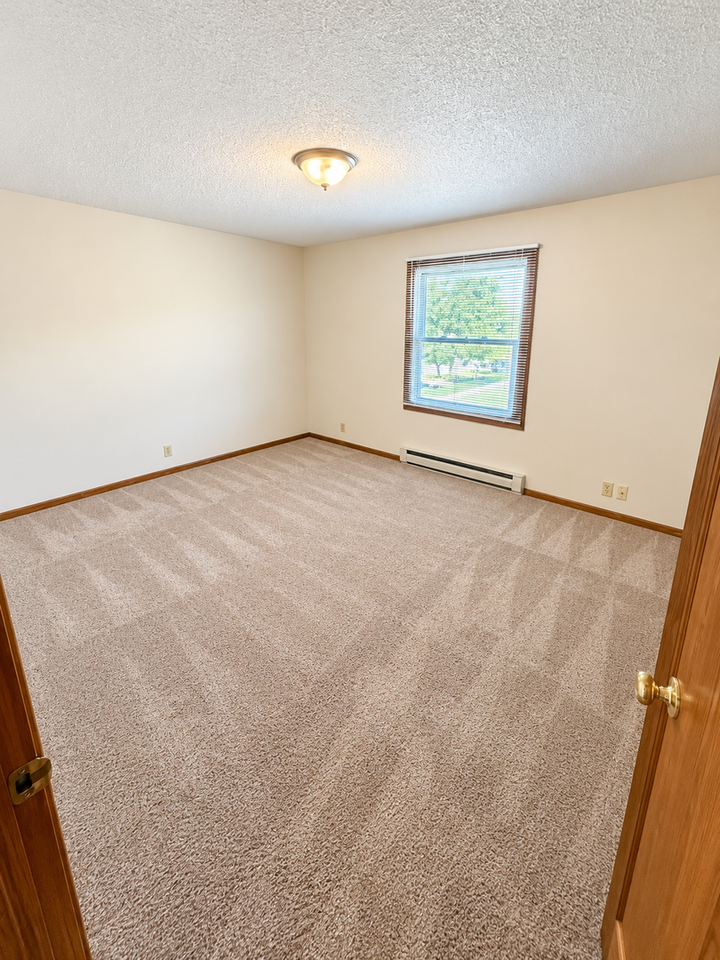 3219 Brian St - Photo 5 of 8