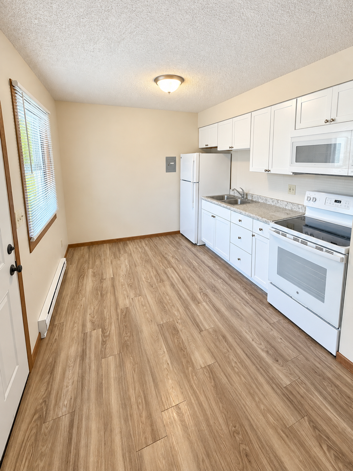3104 Blakeley - Photo 2 of 6