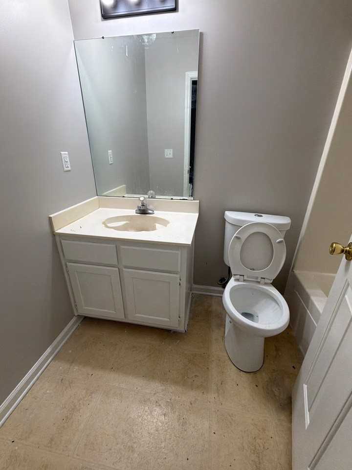 6851 Stevenwoods Ave #1 - Photo 6 of 6