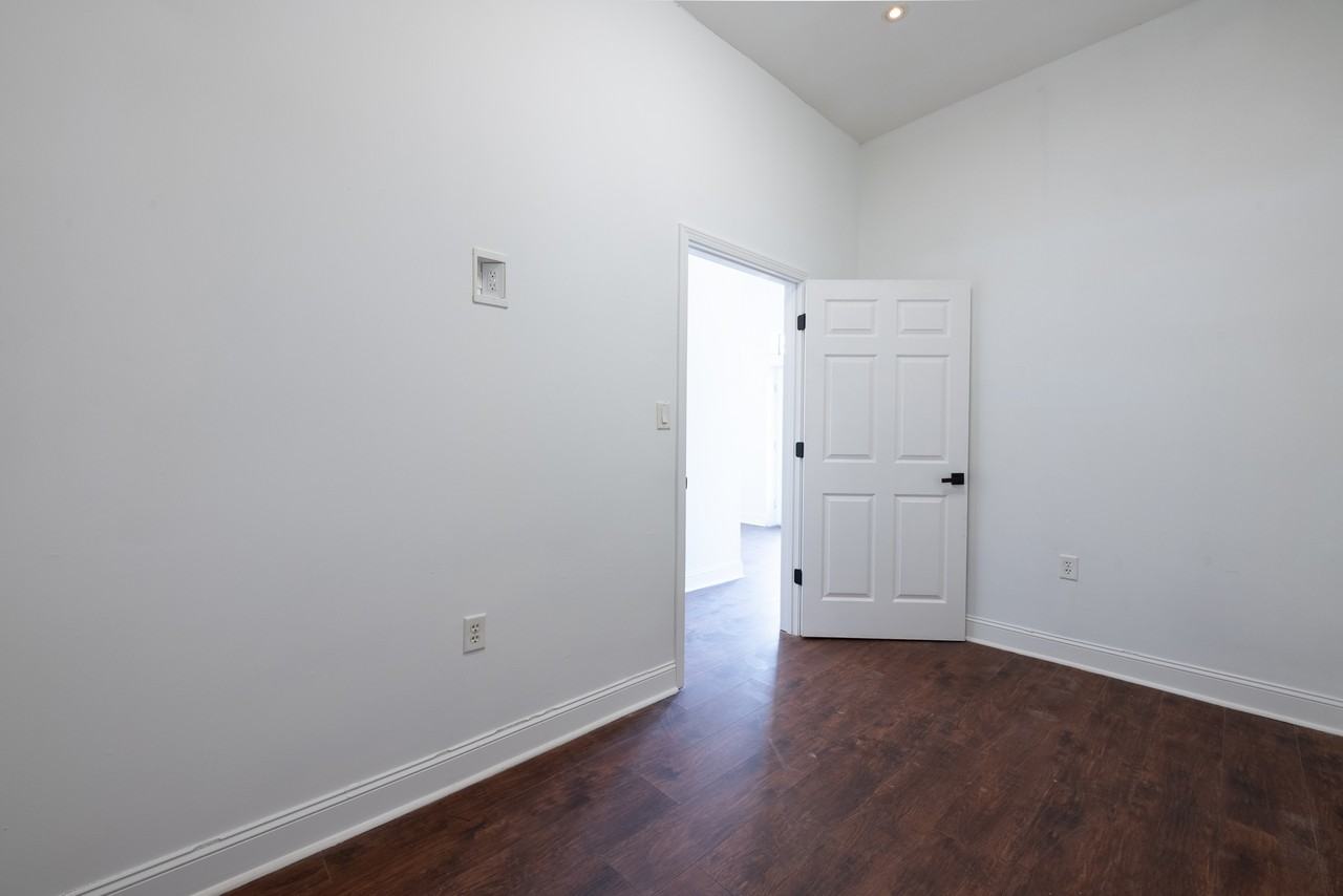 1580 Flat Shoals Rd #B - Photo 4 of 8