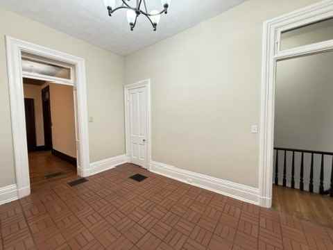 2410 Ashland Ave #2nd - Photo 7 of 23