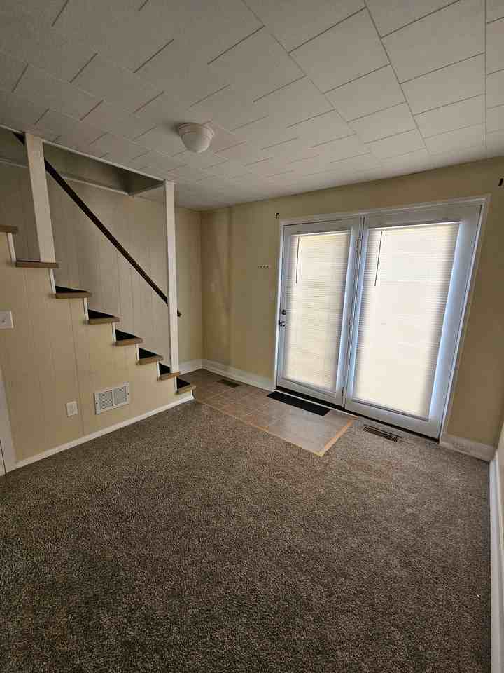 8444 Hickman Rd #1 - Photo 2 of 16