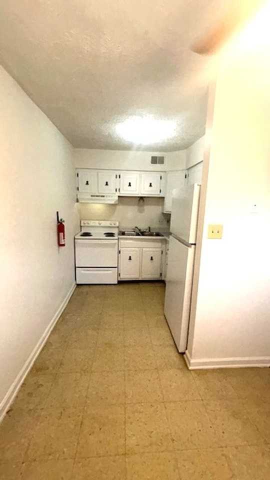 1809 Gerald Dr #A - Photo 2 of 9