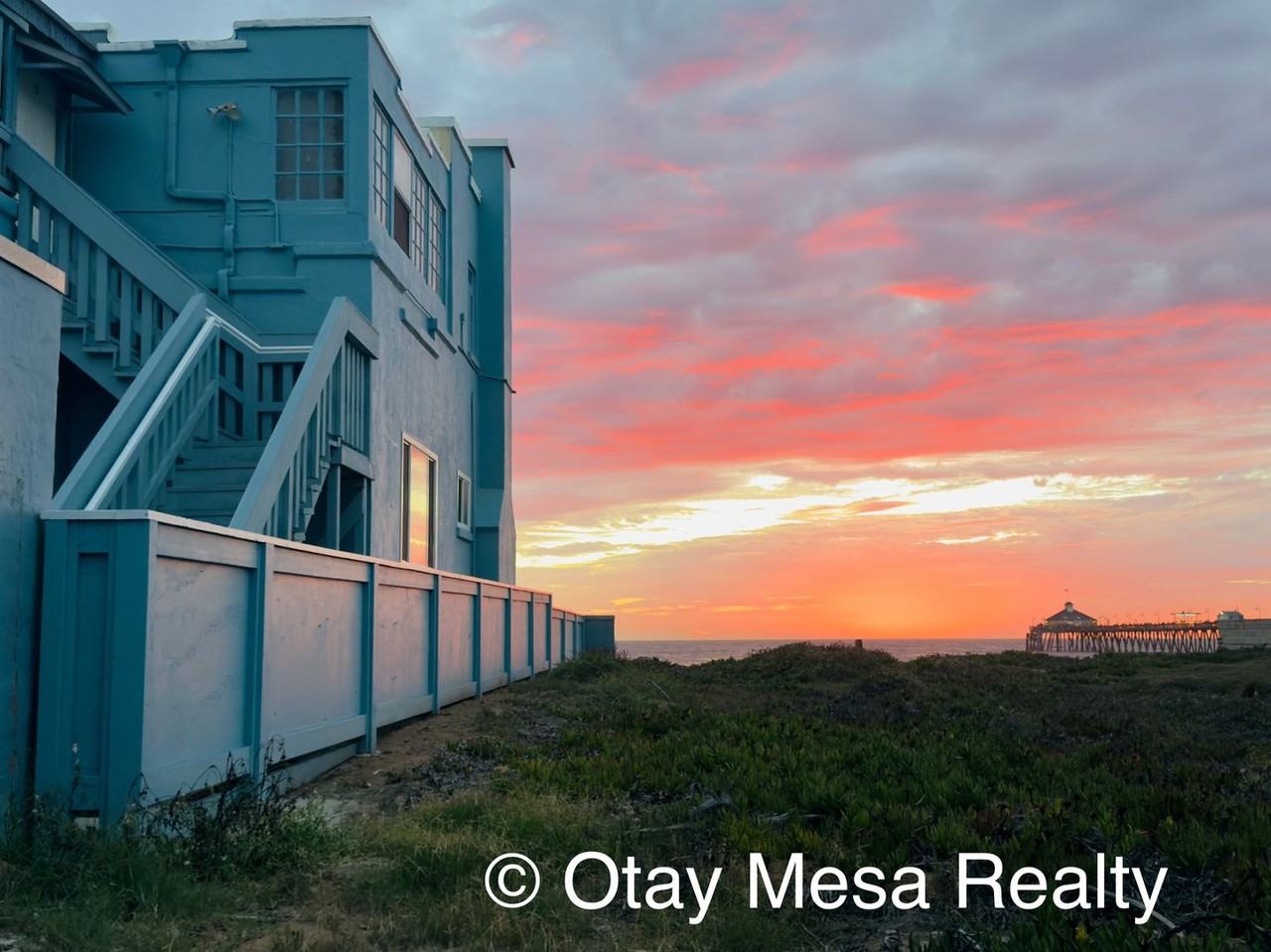 997 Ocean Ln - Photo 6 of 9