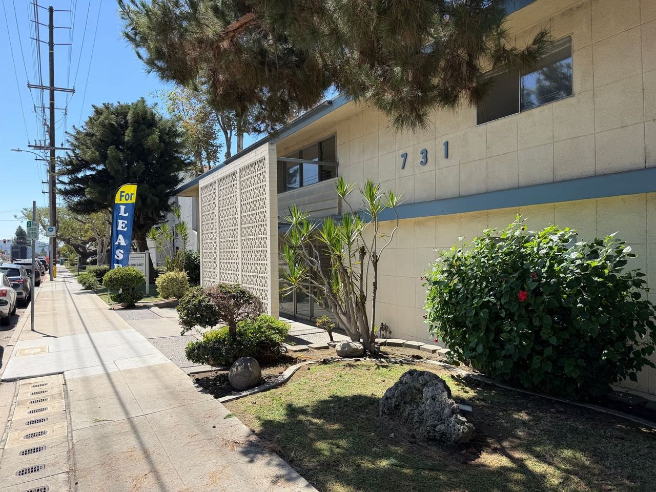 731 N Azusa Ave - Photo 4 of 5