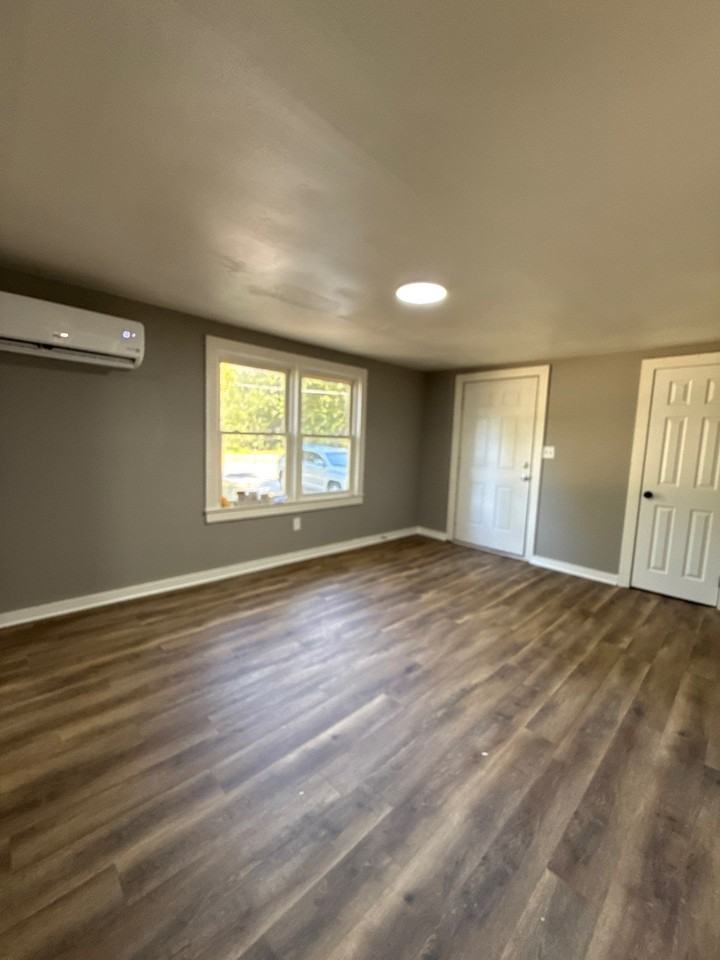 71 Adkins Cir #1 - Photo 5 of 10