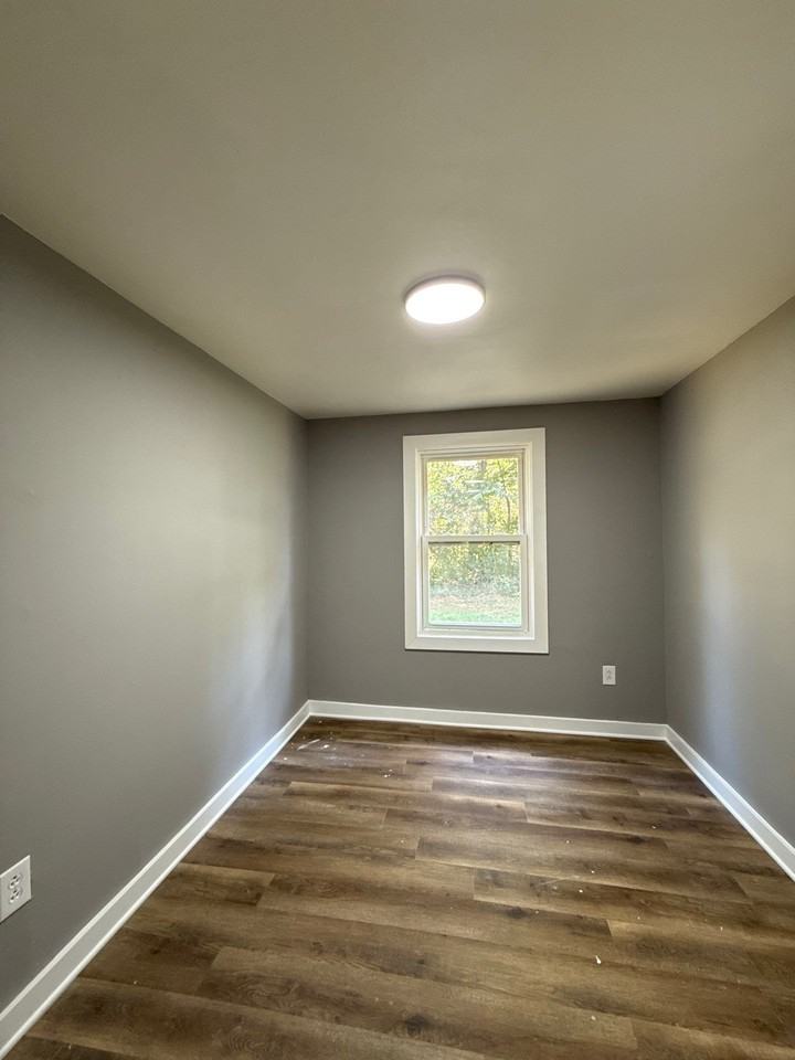 71 Adkins Cir #1 - Photo 7 of 10