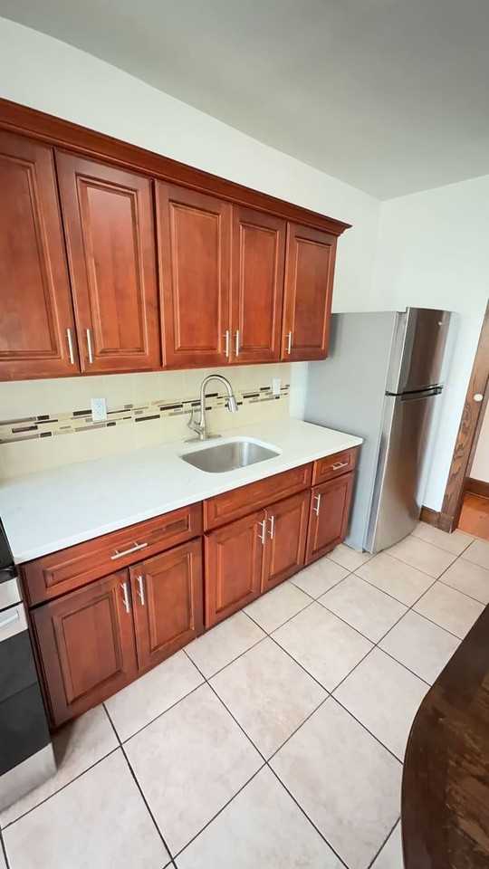 36 Farr Ave - Photo 7 of 29