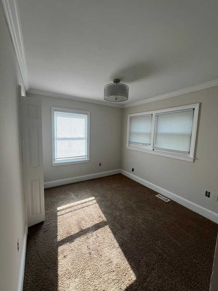2933 2933 Hummingbird Lane - 2933 Hummingbird Lane - Photo 4 of 6
