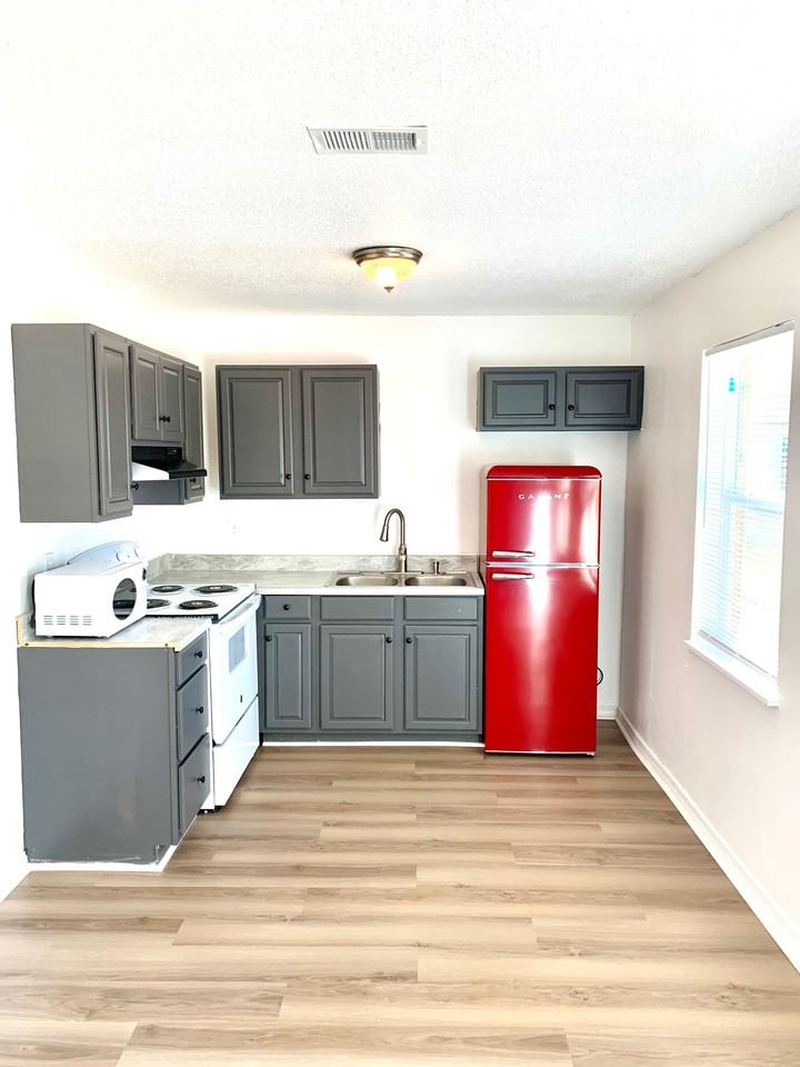 1208 Belair StreetUnit A #A - Photo 6 of 13