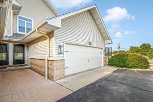 featured image of 153 Hawick St #1