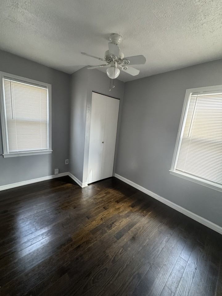 3631 Swanson St #1 - Photo 5 of 9