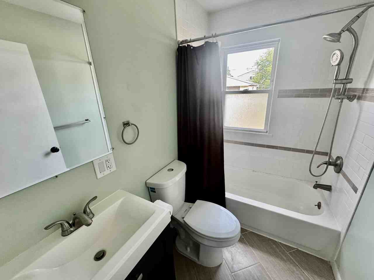 3631 Swanson St #1 - Photo 7 of 9