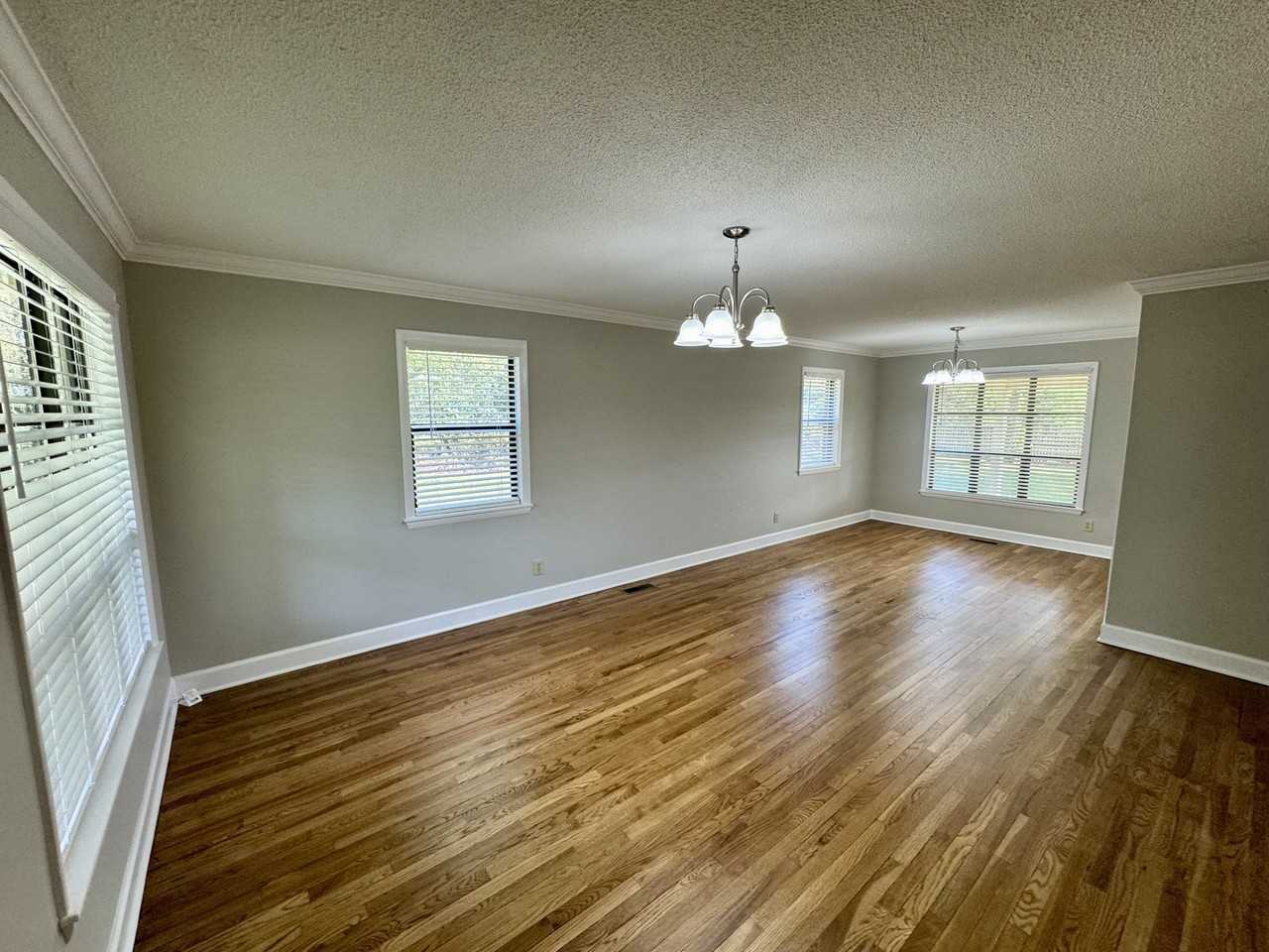 16374 Oakdale Rd #1 - Photo 2 of 10