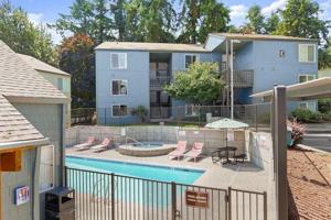 featured image of 301 Ne 45th St