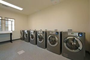 featured image of 7121 Elroy Rd
