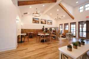 featured image of 7121 Elroy Rd