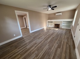 featured image of 1004 N Plum St #1