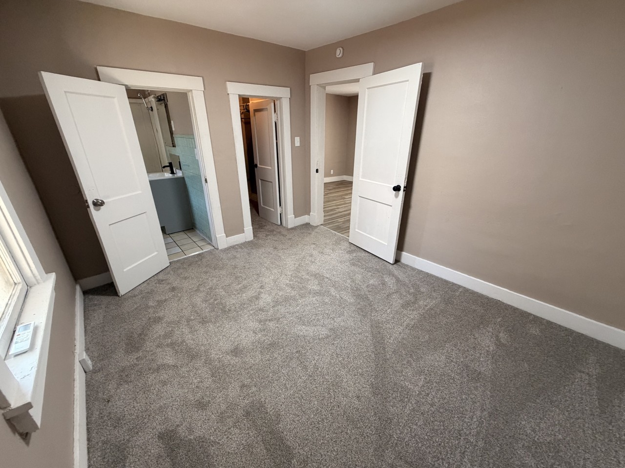 1004 N Plum St #1 - Photo 5 of 19
