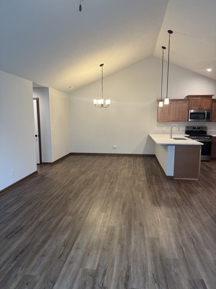 6355 S 7th Pl #1 - Photo 3 of 18