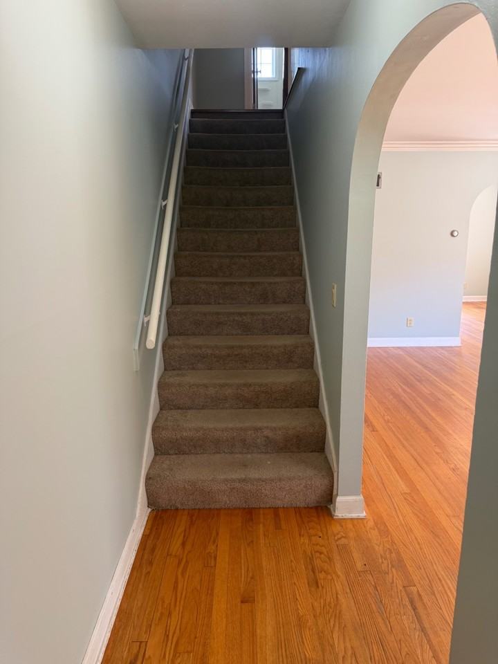 137 Marston Ave #1 - Photo 5 of 29