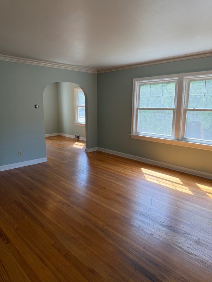 137 Marston Ave #1 - Photo 6 of 29