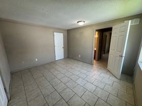 507 Grover St #B - Photo 1 of 1
