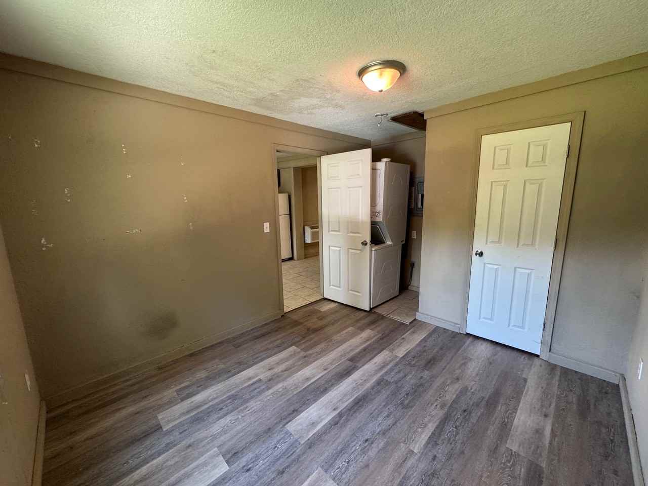 507 Grover St #B - Photo 7 of 8