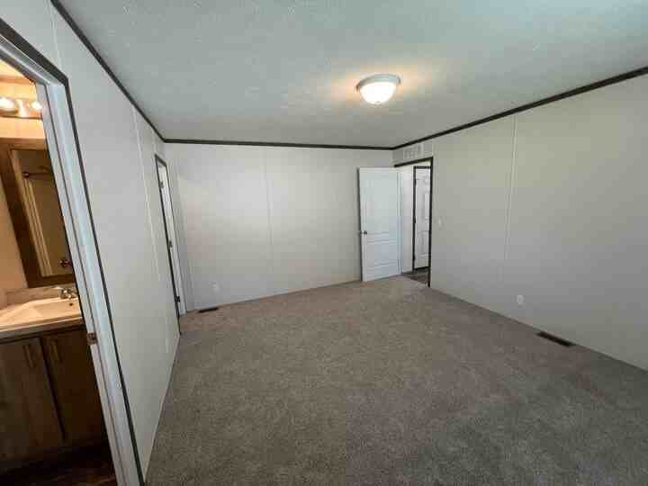 1812 Sw 12th St #40 - Photo 6 of 17