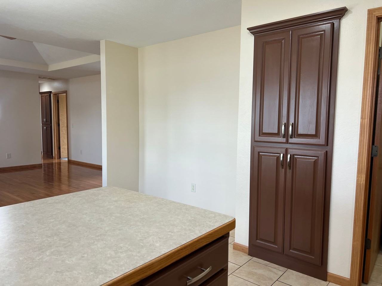 2605 W Garton Rd - Photo 4 of 13
