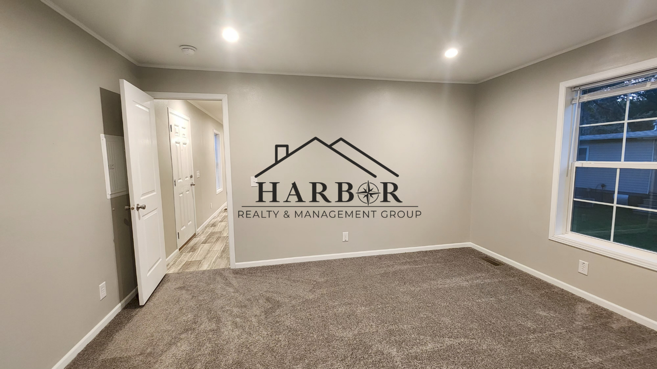 21 Andreasen Dr - Photo 5 of 20
