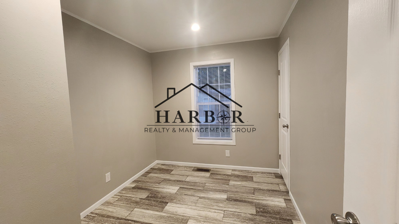 21 Andreasen Dr - Photo 7 of 20