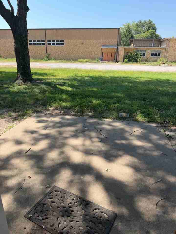 913 Belle Valley Dr - Photo 5 of 23