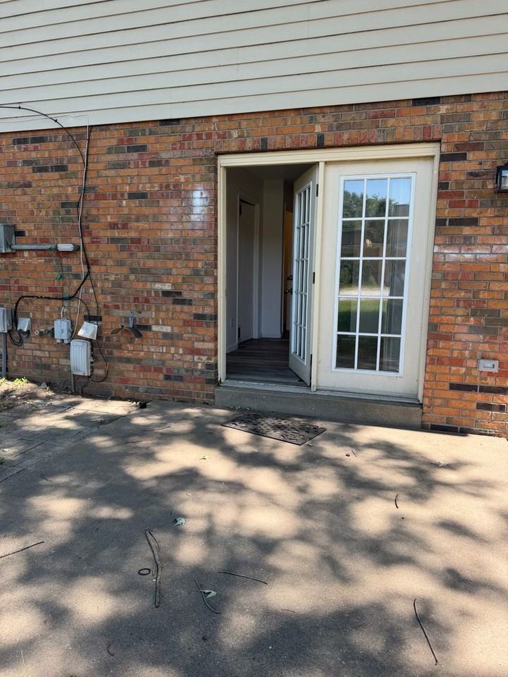 913 Belle Valley Dr - Photo 7 of 23