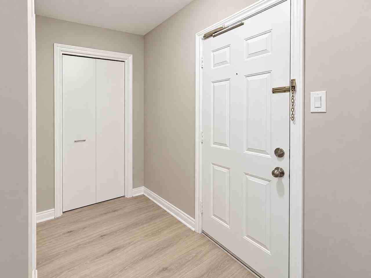 439 Kerr Street #1 - Photo 3 of 12