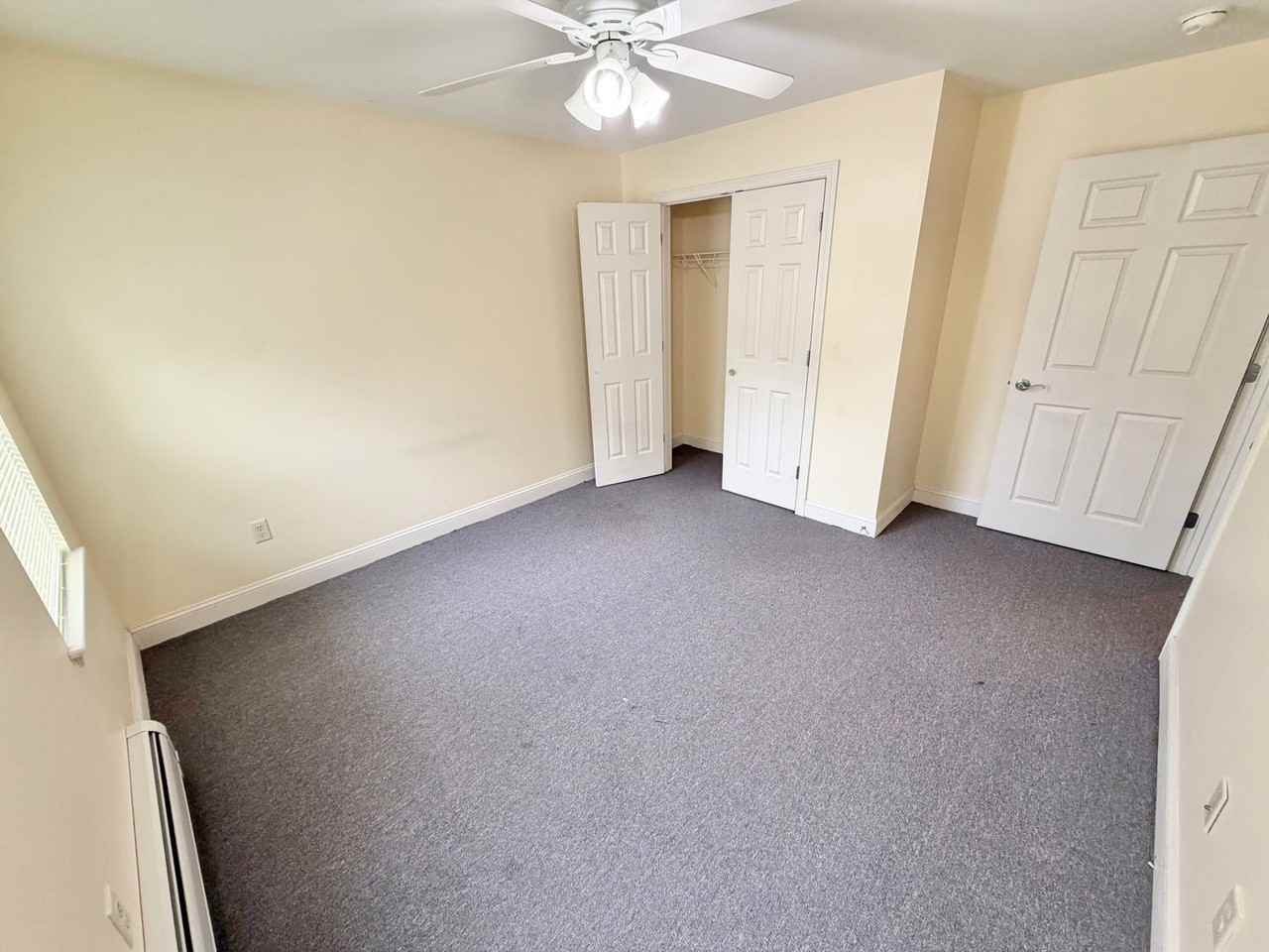 235 Pearl St - Photo 2 of 14