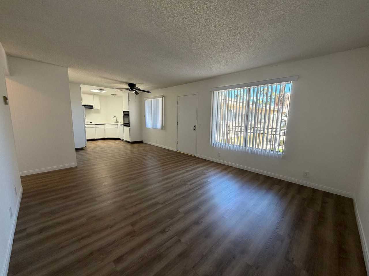 3439 Rexford St - Photo 6 of 25