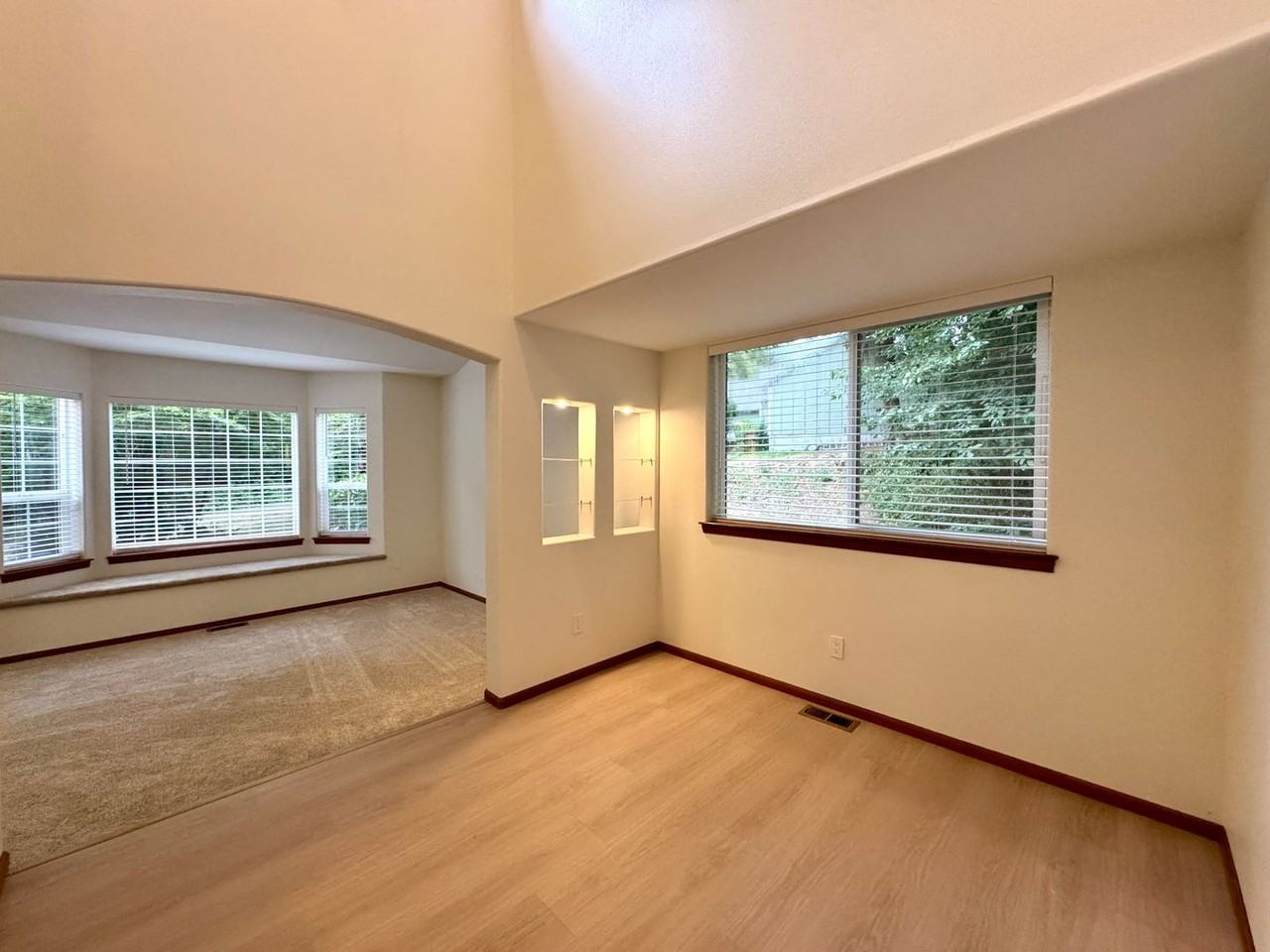 24275 Taree Dr Ne - Photo 6 of 38
