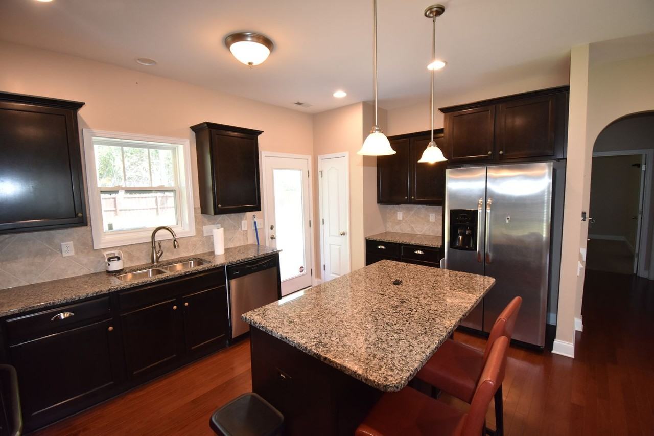 4221 Raccoon Path - Photo 7 of 26