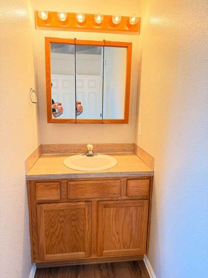 4107 Forsythia St - Photo 3 of 11