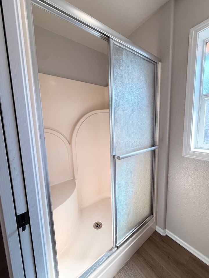4107 Forsythia St - Photo 4 of 11