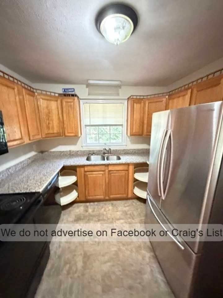 3339 Seven Mountain Dr - Photo 3 of 16