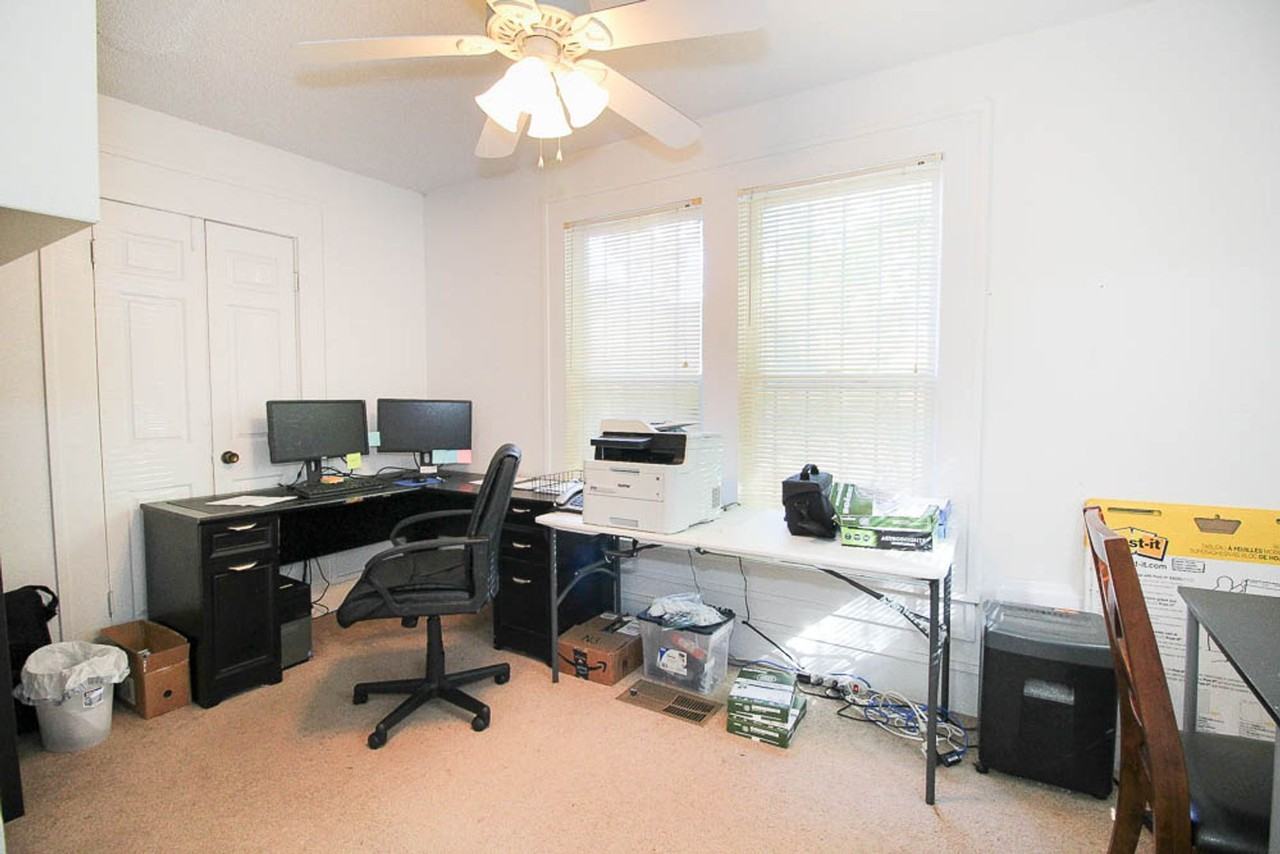 752 Dalzell St - Photo 3 of 9