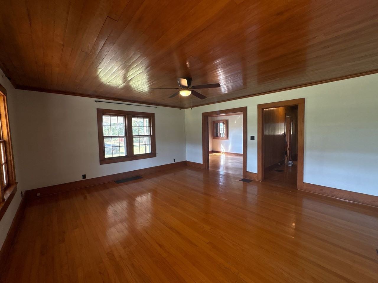 4350 Stephenson Rd - Photo 4 of 31
