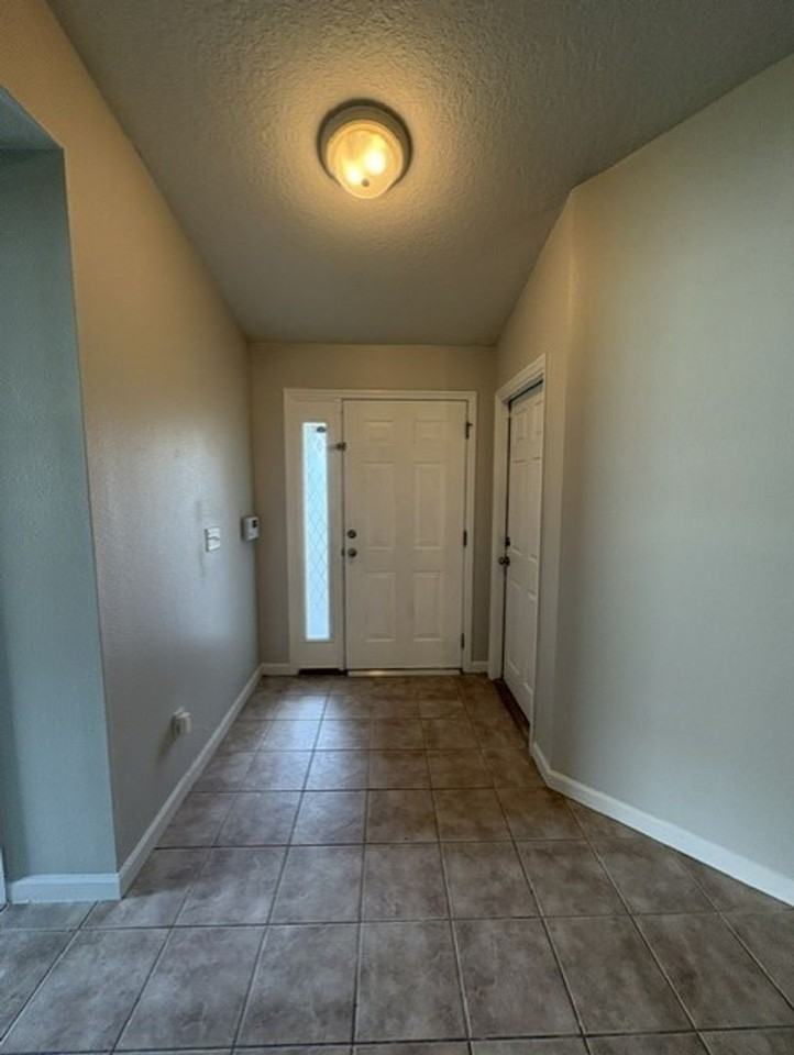 60B Plain View Dr - Photo 2 of 20